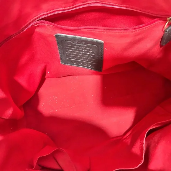 Coach Brown and Tan Shoulder Bag with signature Coach wallet - Picture 3 of 5